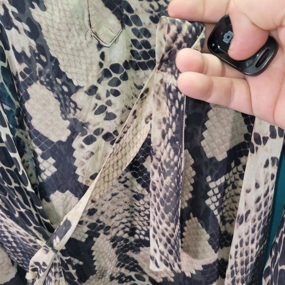 Tyler Kim Womens Snake Print Long Sleeve Dress Size L - Picture 8 of 13